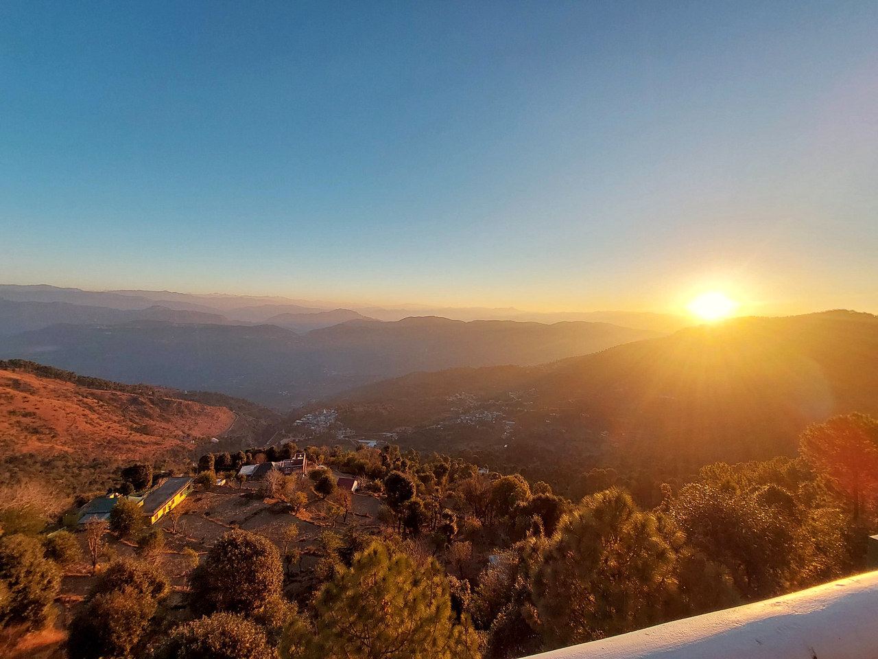 Golden sunrise over the ridge